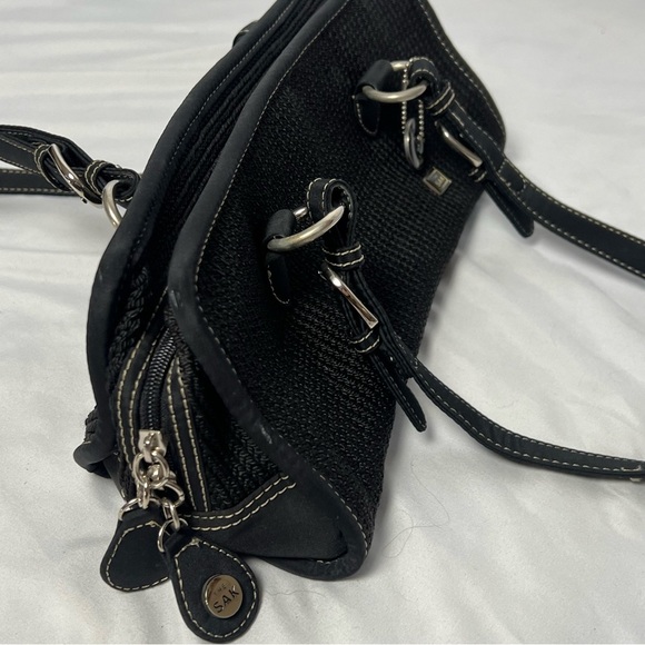 The Sak Shoulder Double Strap Purse Black Knit Zipper Lined Interior QUALITY - Picture 7 of 9